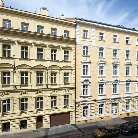 Downtown Suites Rubesova Prague Ngoại thất bức ảnh