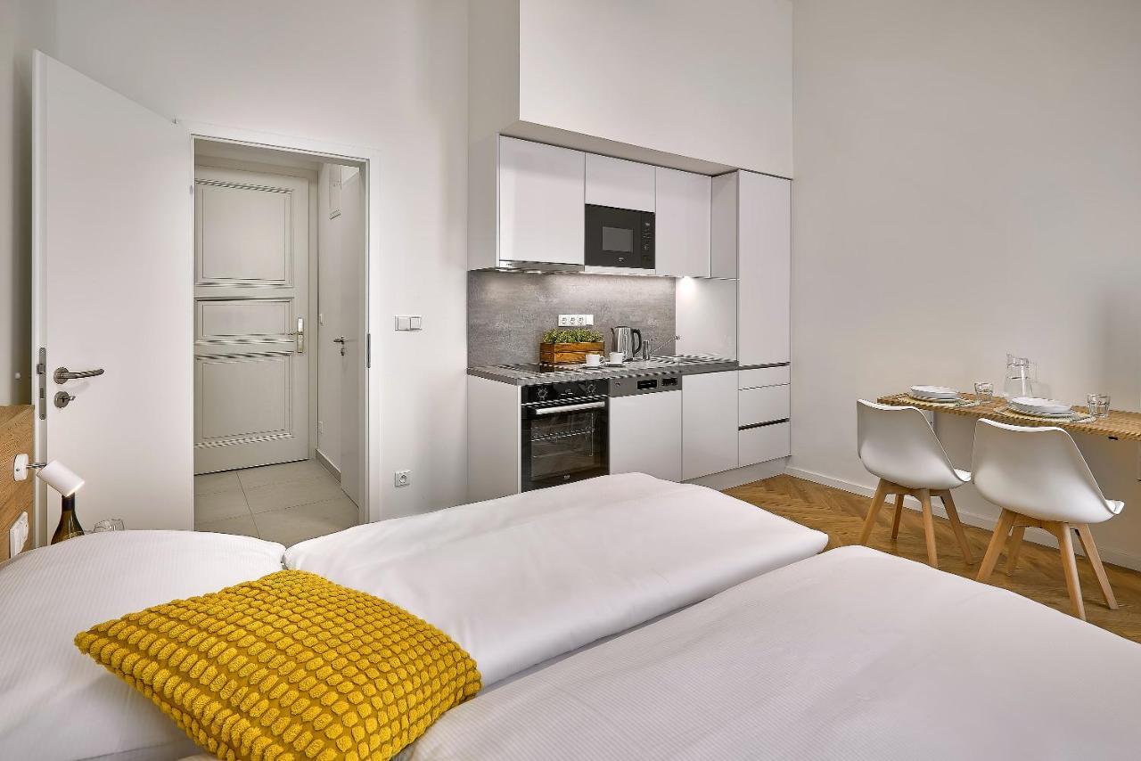 Downtown Suites Rubesova Prague Ngoại thất bức ảnh