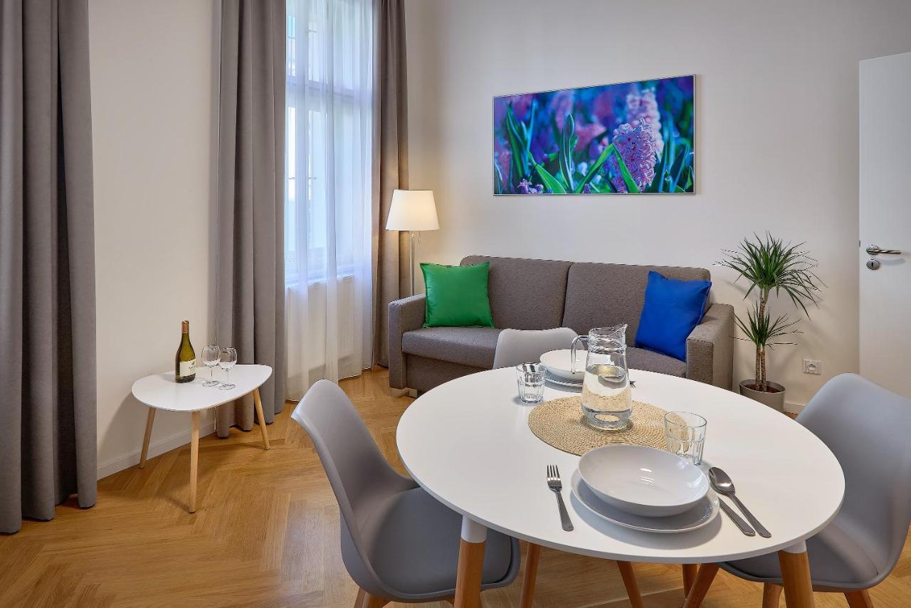 Downtown Suites Rubesova Prague Ngoại thất bức ảnh