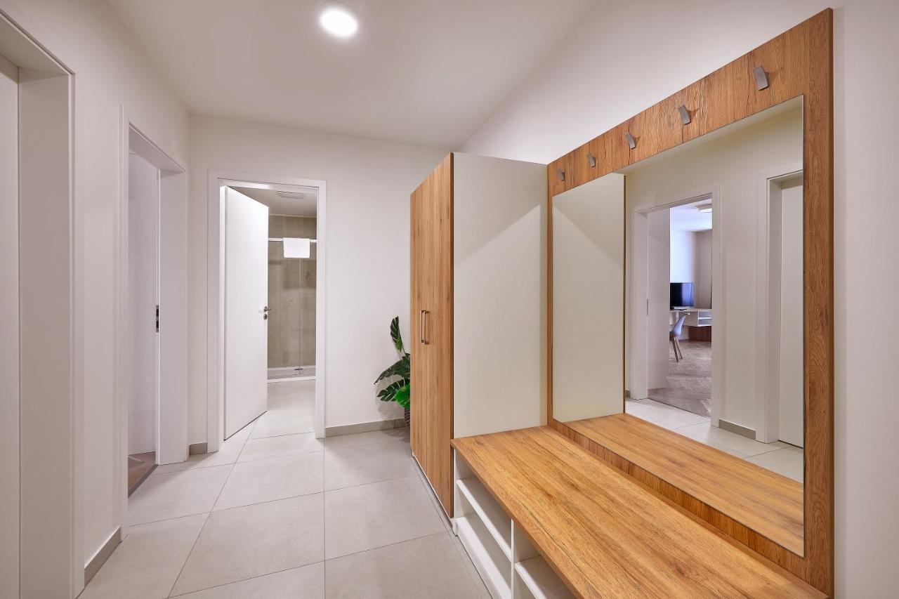 Downtown Suites Rubesova Prague Ngoại thất bức ảnh